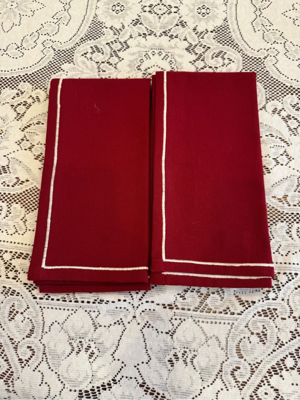 Williams Sonoma Set of 2 Embroidered Napkins Burgundy w/ White Scroll EUC
